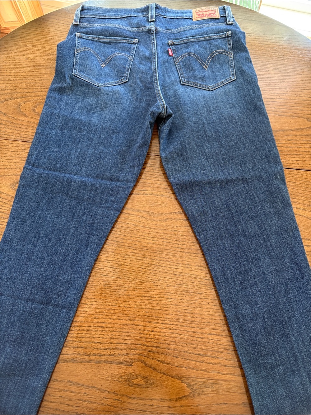 Levi's 721 High-Rise Skinny Ankle Jeans - Dark Blue - new, never worn